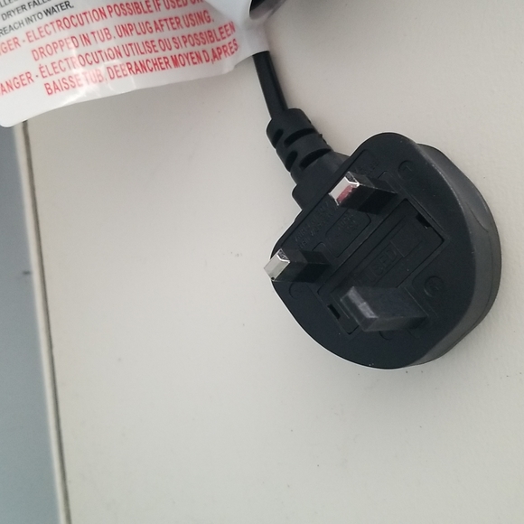 Sutra Beauty Travel Marble Blow Dryer - Picture 3 of 3